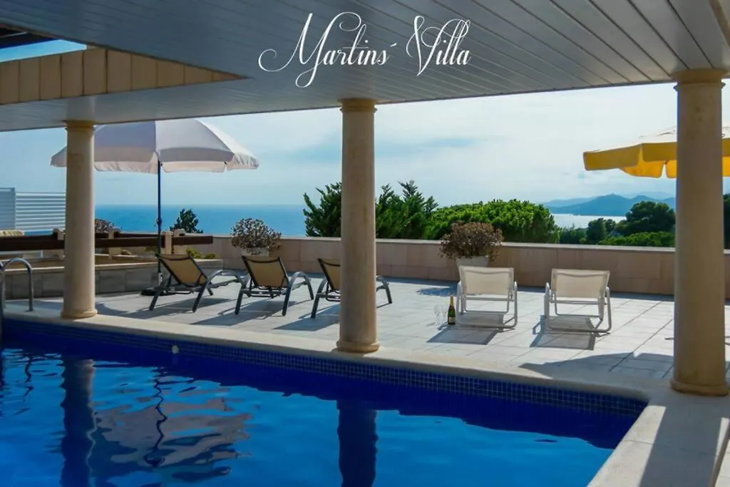 Martin 'S Villa. House On The Beach With Pool فيلة يوريت دي مار