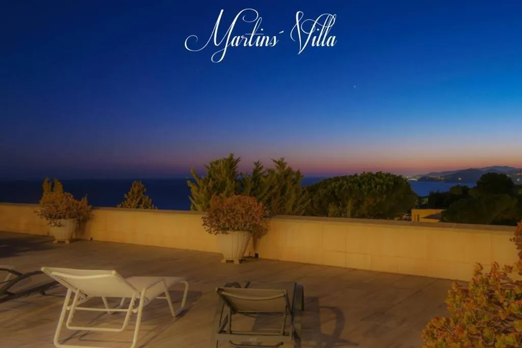 Martin 'S Villa. House On The Beach With Pool إسبانيا