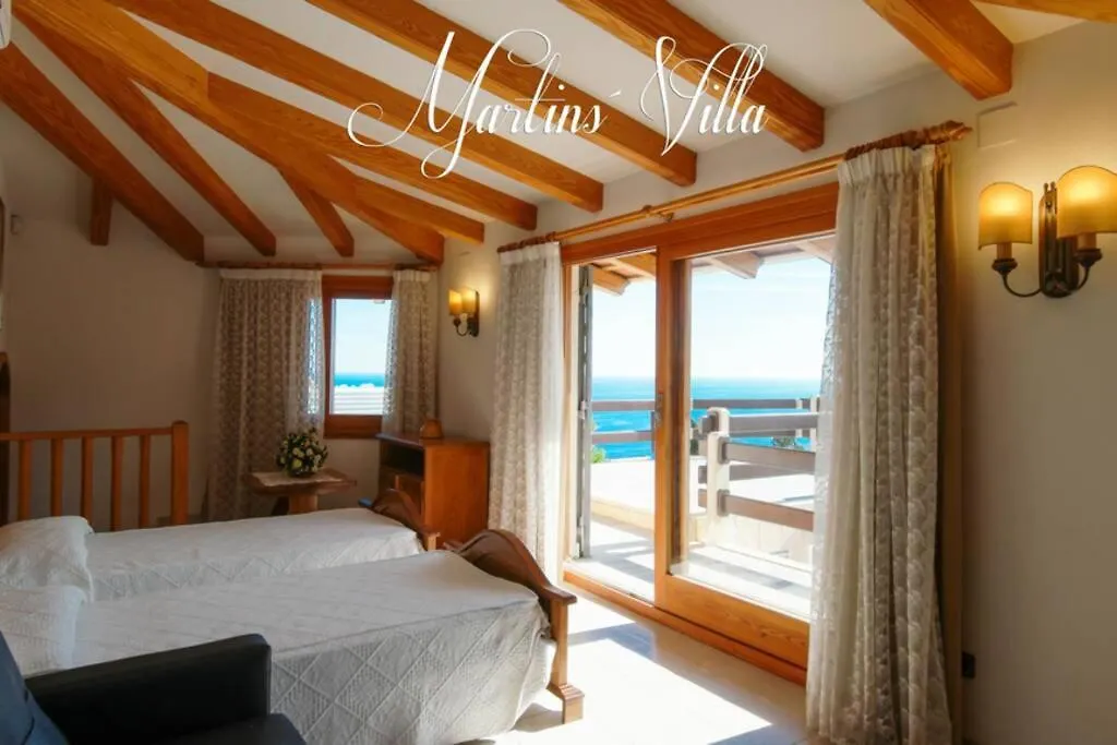 Martin 'S Villa. House On The Beach With Pool Villa